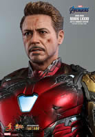 Hot Toys Iron Man - Battke Damaged - Endgame